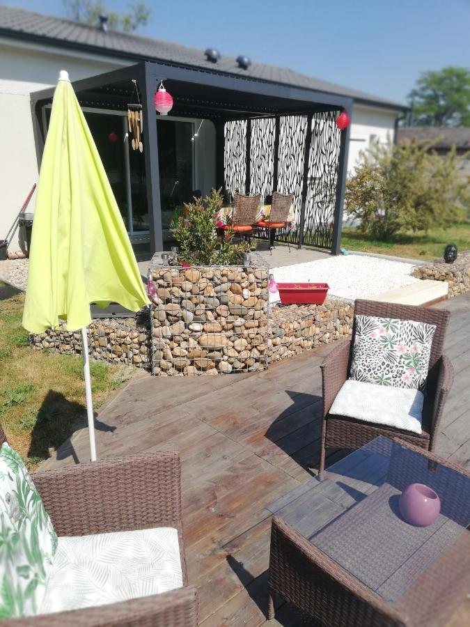 Chambre D'Hotes Chez Sandrine Guitres Bagian luar foto